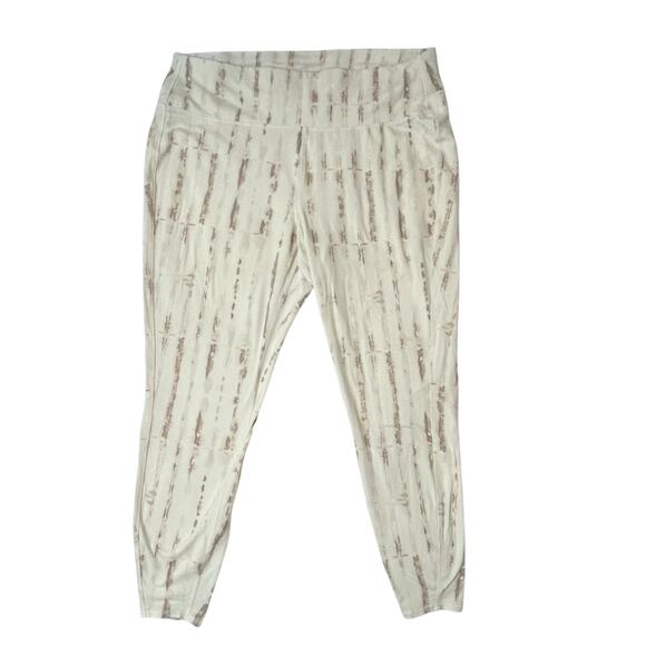 Wonderly Studio (2X) Cream Patterned Yummy Pull-On Relaxed Fit Leggings Pants - Picture 9 of 11